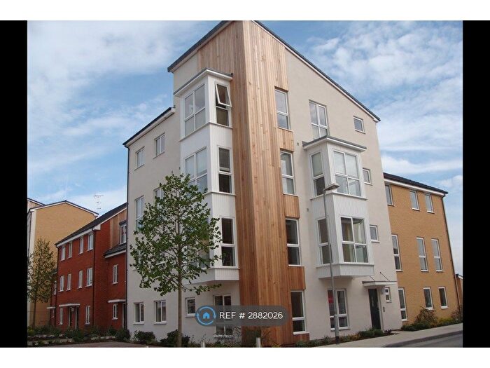 2 Bedroom Flat To Rent In Gweal Avenue, Reading, RG2
