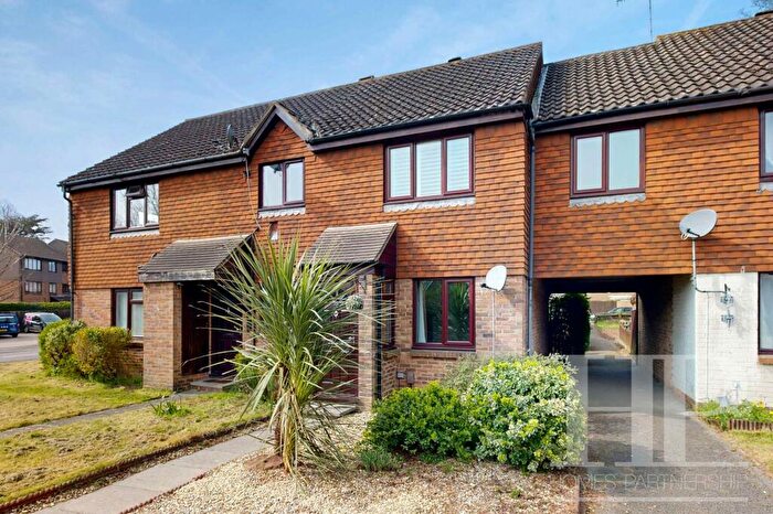 2 Bedroom Terraced House To Rent In Windmill Court, Crawley, RH10