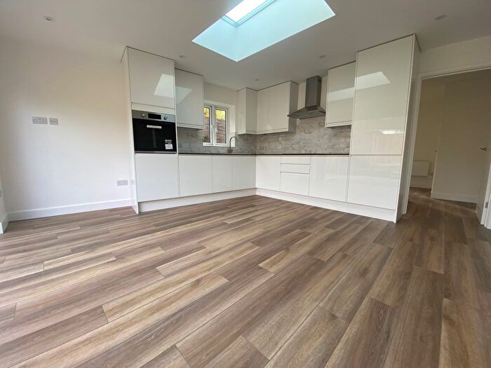 1 Bedroom Flat To Rent In Lady Grove, Welwyn Garden City, AL7