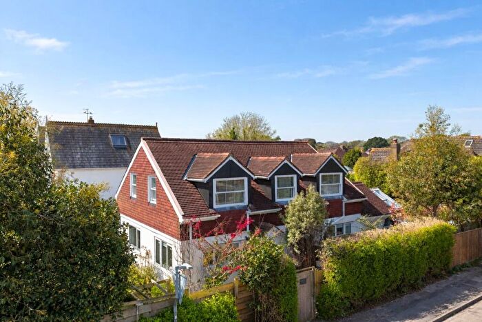 4 Bedroom Detached House For Sale In Westfield Road, Lymington, SO41