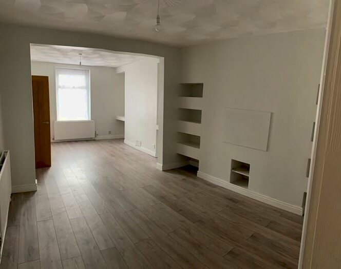 4 Bedroom Terraced House To Rent In Libanus Road, Gorseinon, Swansea, SA4