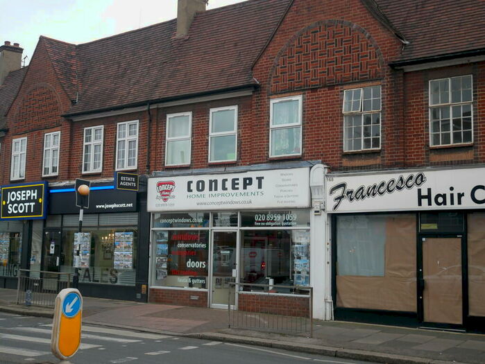 2 Bedroom Flat To Rent In Deans Lane, Edgware, HA8