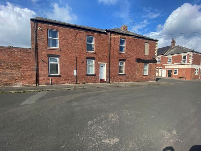 2 Bedroom Flat To Rent In Lord Street, Seaham, SR7