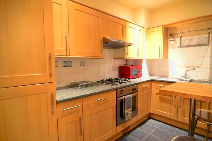 2 Bedroom Flat To Rent In Bellevue Road, Southampton, SO15