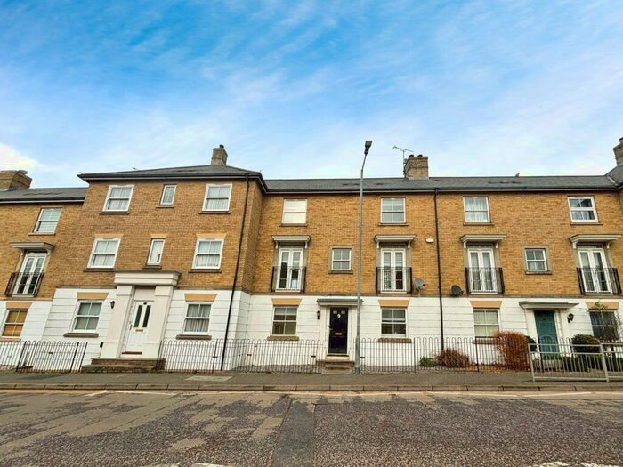 5 Bedroom Terraced House To Rent In Trinovantian Way, Braintree, Essex, CM7