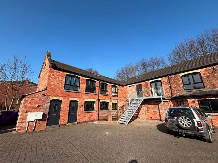 2 Bedroom Flat To Rent In James Court, Gainsborough, DN21