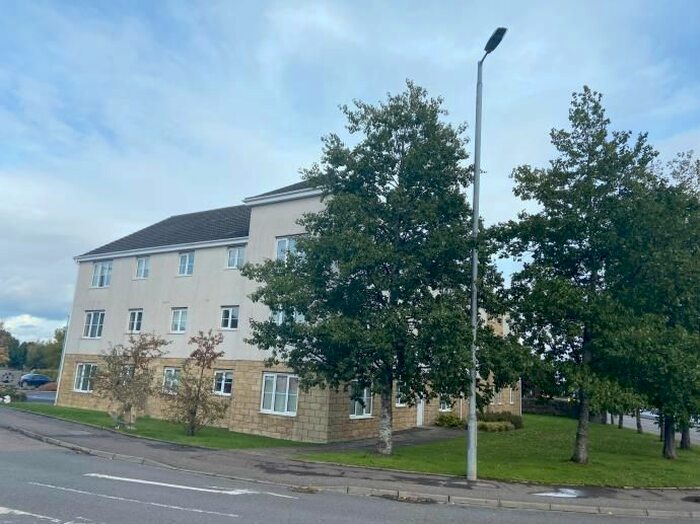 2 Bedroom Flat To Rent In West Wellhall Wynd, Hamilton, ML3