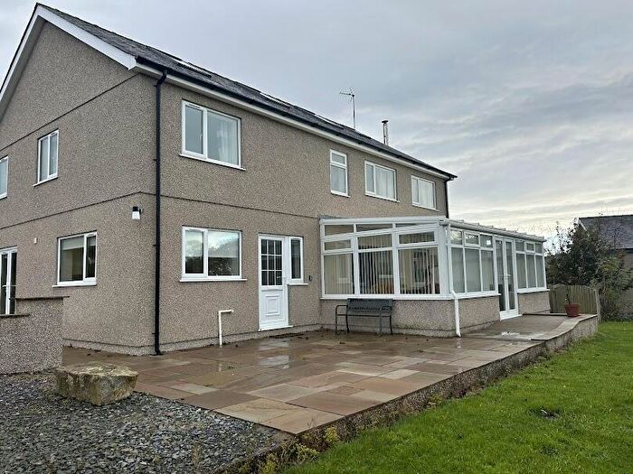 4 Bedroom Property To Rent In Morfa Nefyn, Pwllheli, LL53