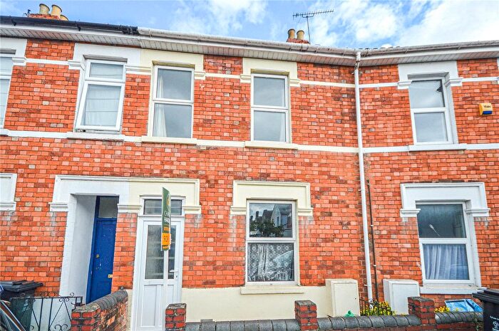 2 Bedroom Terraced House To Rent In Tennyson Street, Town Centre, Swindon, SN1