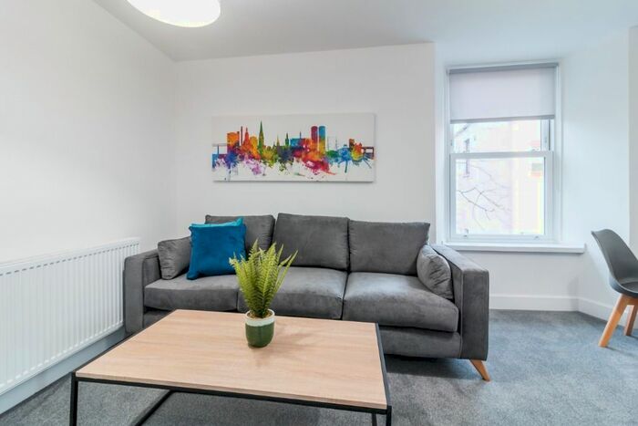 2 Bedroom Flat To Rent In Victoria Road, City Centre, Dundee, DD1