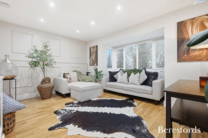 1 Bedroom Apartment For Sale In Haslers Lane, Dunmow, CM6