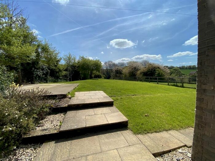 3 Bedroom Semi-Detached House To Rent In Kingstone Farm Cottages, Kingstone Winslow, Swindon, SN6