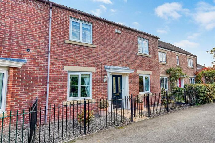 3 Bedroom Semi Detached House For Sale In Wildair Close, Darlington, DL2