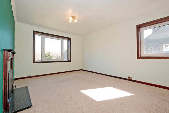 2 Bedroom Flat For Sale In Gillespie Crescent, Ashgrove, Aberdeen, AB25