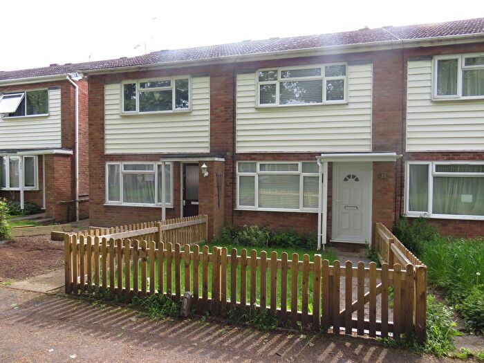 2 Bedroom Terraced House To Rent In Lynton Close, Warwick, CV34