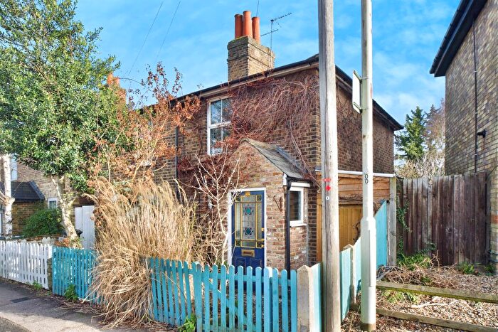 2 Bedroom Semi-Detached House For Sale In High Road, Wormley, Broxbourne, EN10