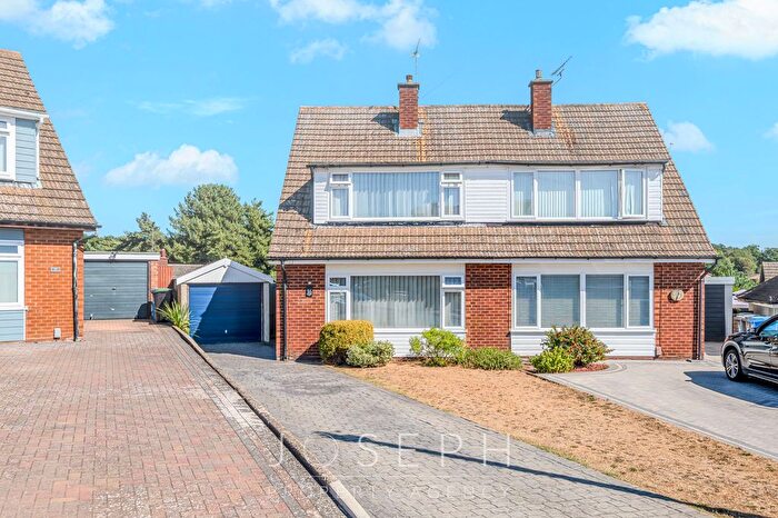 2 Bedroom Semi Detached House For Sale In Dawnbrook Close, Ipswich, IP2