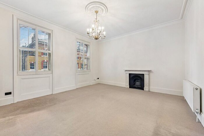 1 Bedroom End Terrace House For Sale In Roland Gardens, South Kensington, SW7