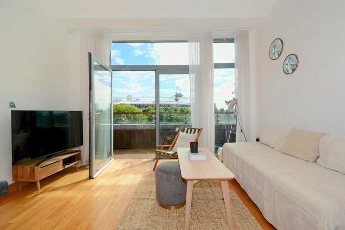 2 Bedroom Flat To Rent In Dace Road, Bow, London, E3