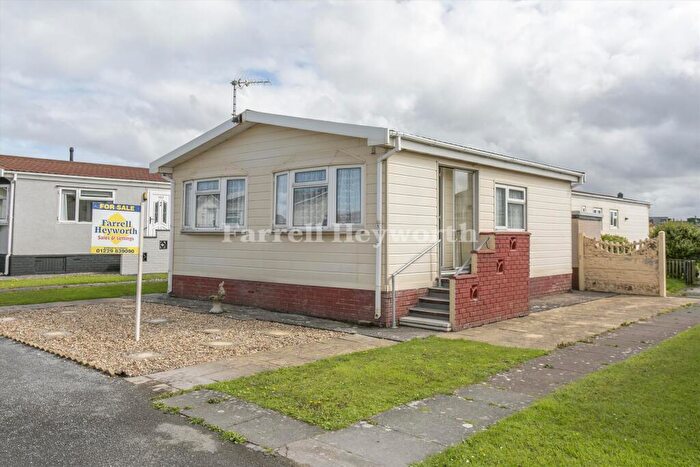 2 Bedroom Property For Sale In West Shore Park, Walney, Barrow In Furness, LA14