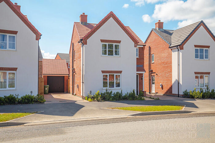 3 Bedroom Detached House For Sale In Harness Maker Way, Hethersett, NR9