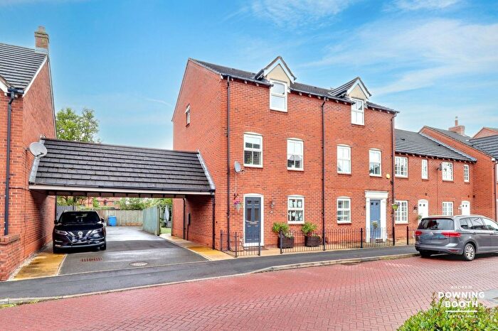 3 Bedroom End Of Terrace House For Sale In Williams Avenue, Fradley, Lichfield, WS13