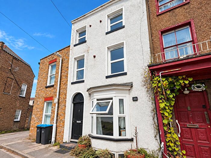 3 Bedroom Terraced House To Rent In Charlotte Square, Margate, Kent, CT9