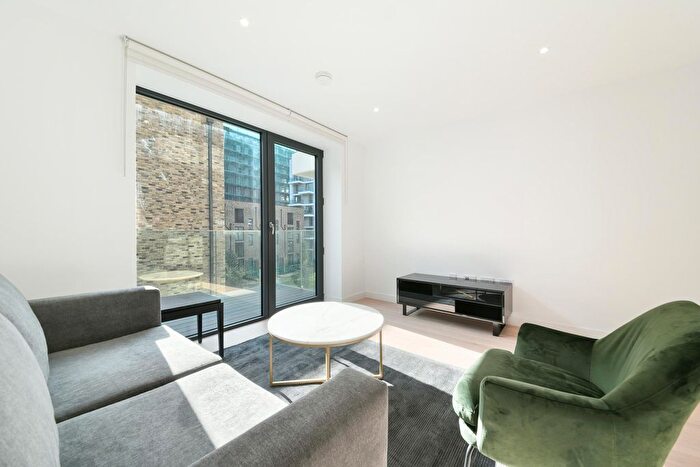 1 Bedroom Flat To Rent In Fairwater House, Royal Wharf, London, E16