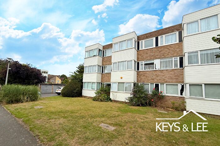 1 Bedroom Flat To Rent In Winston Close, Romford, RM7