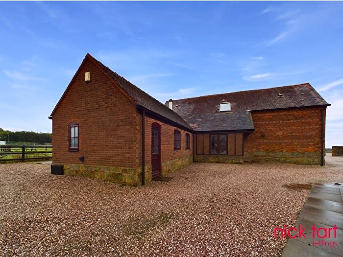 3 Bedroom Barn Conversion To Rent In Kingswood, Albrighton, Wolverhampton, WV7
