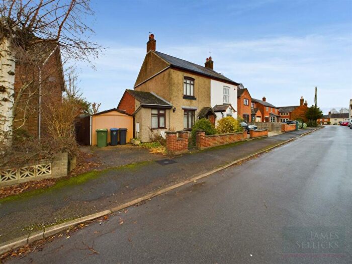 3 Bedroom Semi-Detached House For Sale In Peveril Road, Ashby Magna, Lutterworth, LE17