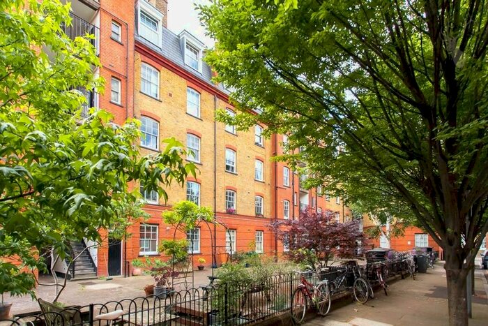 1 Bedroom Flat To Rent In Welwyn Street, Bethnal Green, London, E2