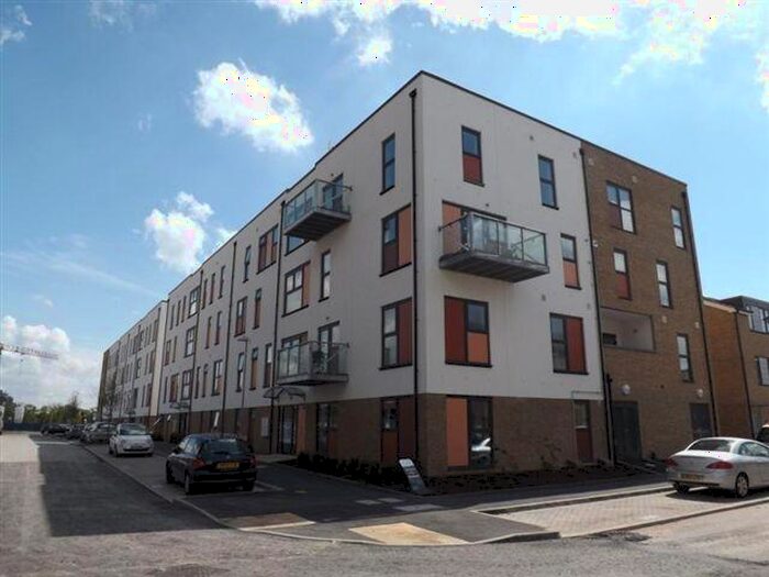 1 Bedroom Apartment To Rent In Chapel Court, Romford, RM7