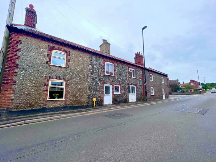 3 Bedroom Cottage To Rent In East Runton, NR27