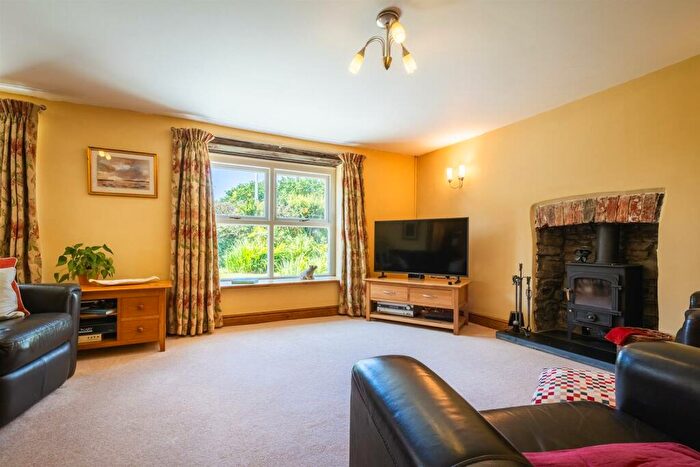 5 Bedroom Detached House For Sale In Roch, Haverfordwest, SA62
