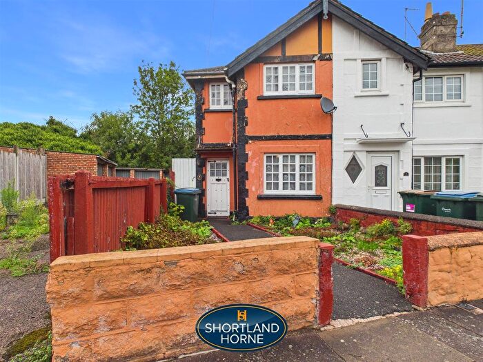 3 Bedroom End Terrace House For Sale In Emscote Road, Binley, Coventry, CV3