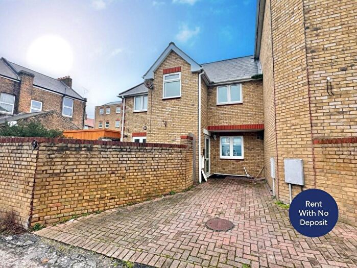3 Bedroom Semi-Detached House To Rent In Booth Place, Margate, Kent, CT9