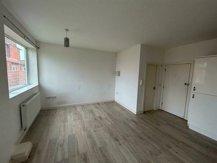 Studio To Rent In Church Street, Dereham, NR19