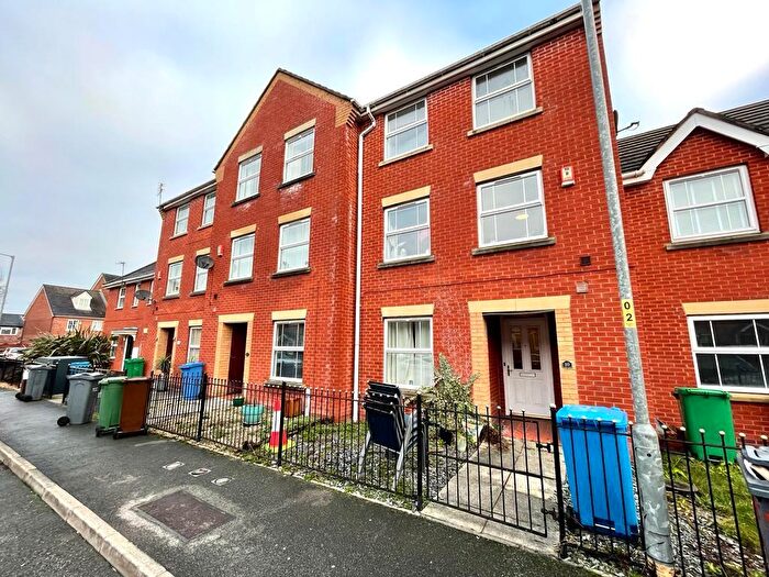 5 Bedroom Semi-Detached House To Rent In Rochester Avenue, Chorlton, M21