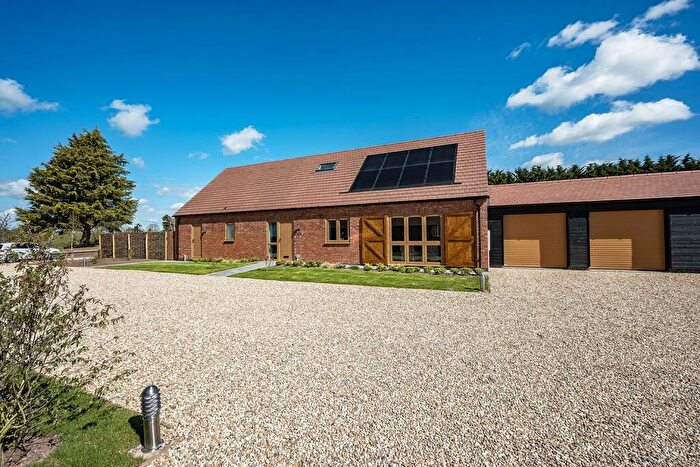 4 Bedroom Detached House For Sale In Claverdon, Warwickshire, CV35