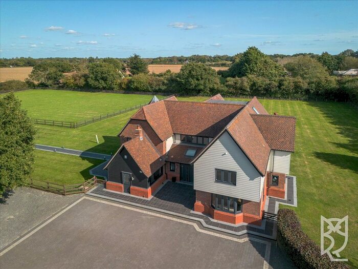 5 Bedroom Detached House For Sale In Chapel Road, Boxted, Colchester, CO4