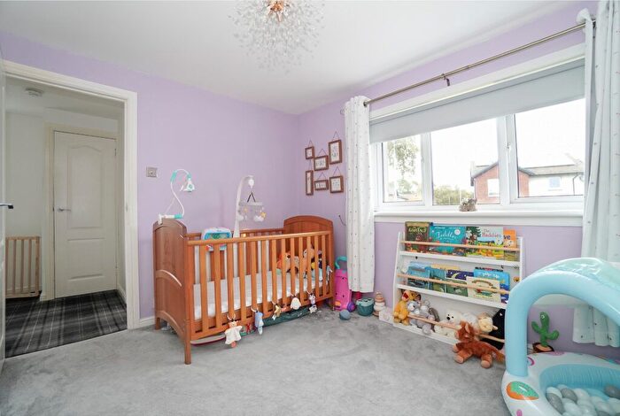 2 Bedroom Terraced House For Sale In Auchnacraig Road, Faifley, G81