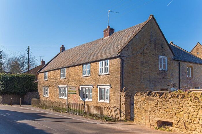 2 Bedroom Flat To Rent In Gooseacre Lane, West Coker, Yeovil, BA22