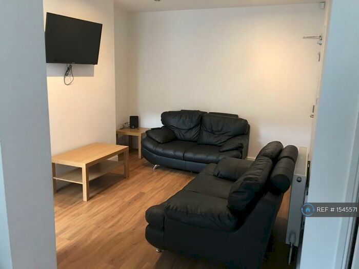 4 Bedroom Terraced House To Rent In Empress Road, Kensington, Liverpool, L7