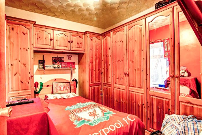 3 Bedroom Terraced House For Sale In Margaret Terrace, Port Talbot, SA13