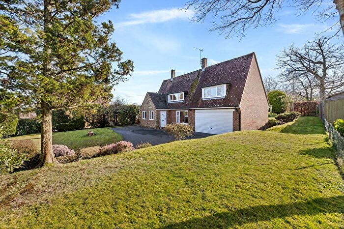 4 Bedroom Detached House For Sale In Hastings Road, Pembury, TN2