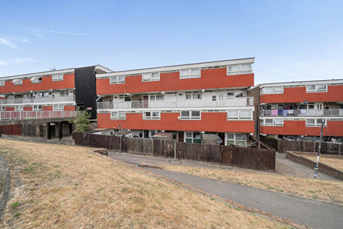 3 Bedroom Terraced House For Sale In Clive Road, Belvedere, DA17