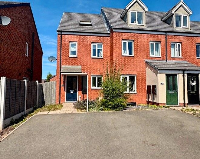 3 Bedroom Property To Rent In Miners Way, Cannock, WS12