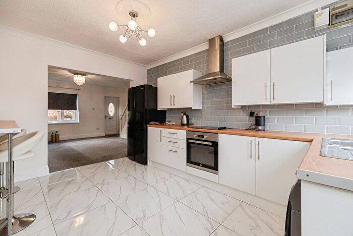 3 Bedroom Terraced House For Sale In Milbank Terrace, Wingate, TS28