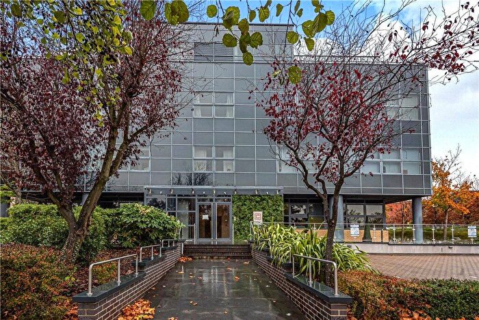 2 Bedroom Apartment To Rent In South Row, Milton Keynes, Buckinghamshire, MK9